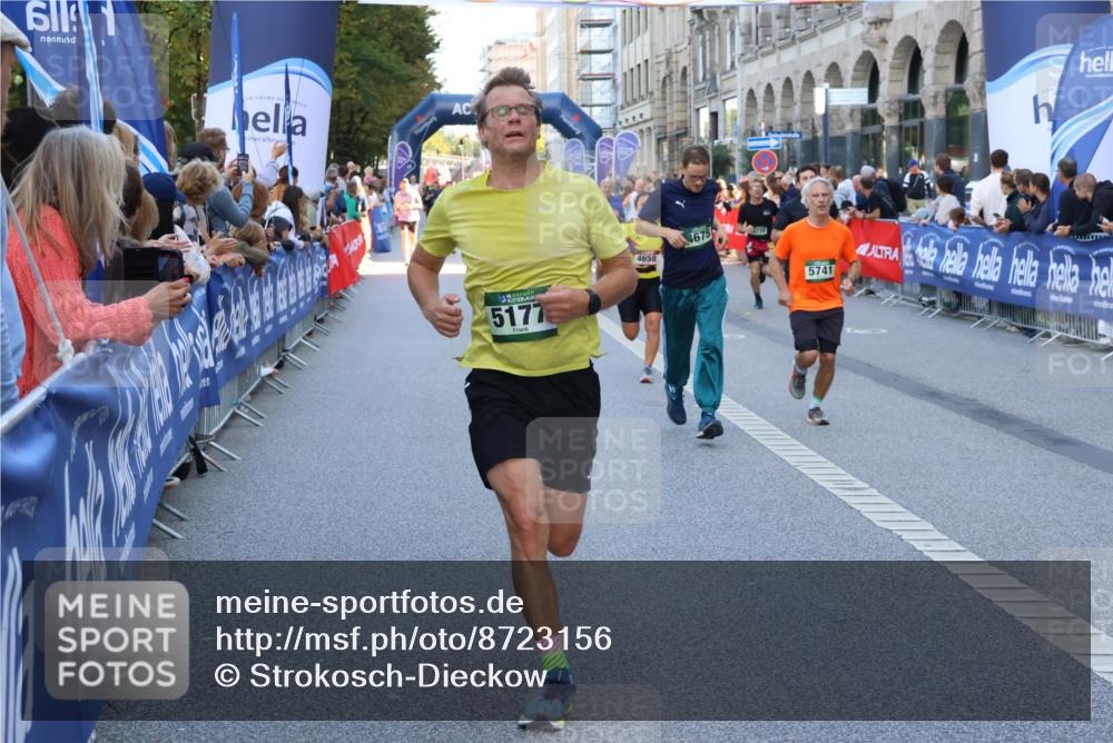 07.09.2025 - BARMER Alsterlauf Strokosch-Dieckow http://msf.ph/oto/8723156 07.09.2025 09:52:49 Ziel 2146, 2494, 2501, 2896, 3657, 4078, 4460, 4504, 4799, 5002, 5015, 5164, 5165, 5654, 5869, 5908, 5968, 8231, 8302 meine-sportfotos.de