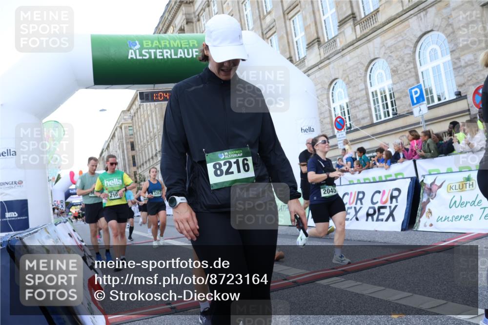 07.09.2025 - BARMER Alsterlauf Strokosch-Dieckow http://msf.ph/oto/8723164 07.09.2025 10:04:16 Ziel 2045, 2046, 2107, 2130, 2306, 2326, 2644, 3010, 3233, 3272, 3288, 3310, 3311, 3352, 3610, 3719, 3809, 3832, 3962, 4074, 4117, 4323, 4333, 4662, 4779, 4822, 4868, 4905, 5162, 5225, 5303, 5320, 5371, 5800, 6002, 6153, 6279 meine-sportfotos.de