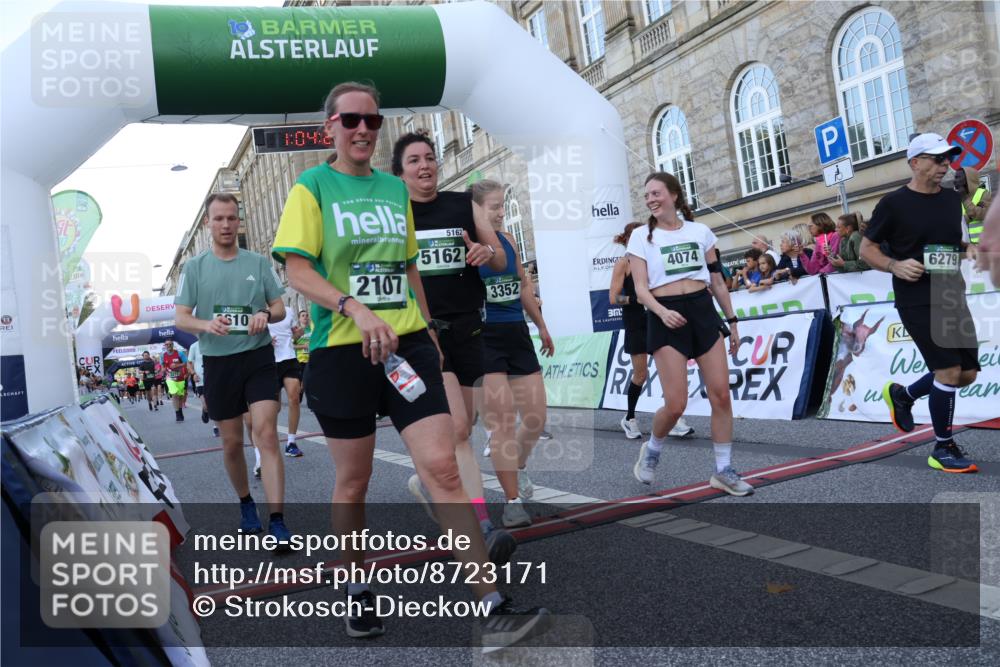 07.09.2025 - BARMER Alsterlauf Strokosch-Dieckow http://msf.ph/oto/8723171 07.09.2025 10:04:19 Ziel 2045, 2046, 2107, 2130, 2644, 2652, 3010, 3272, 3310, 3311, 3352, 3519, 3610, 3719, 4074, 4323, 4333, 4779, 4822, 4868, 4905, 5162, 5303, 5371, 5689, 5800, 5938, 6002, 6123, 6153, 6279 meine-sportfotos.de