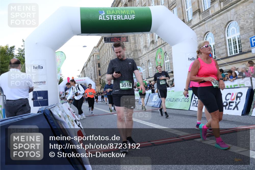 07.09.2025 - BARMER Alsterlauf Strokosch-Dieckow http://msf.ph/oto/8723192 07.09.2025 10:04:29 Ziel 2271, 2364, 2652, 2702, 2709, 3519, 3745, 3918, 3946, 5479, 5497, 5645, 5689, 5938, 6123, 6205, 8041, 8306 meine-sportfotos.de