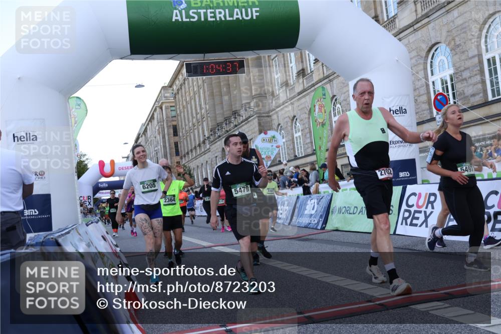 07.09.2025 - BARMER Alsterlauf Strokosch-Dieckow http://msf.ph/oto/8723203 07.09.2025 10:04:35 Ziel 2259, 2271, 2364, 2511, 2620, 2702, 2956, 3006, 3436, 3745, 3918, 3946, 4461, 5479, 5497, 5645, 5753, 5984, 6205, 8041, 8183, 8213, 8301, 8306, 8434 meine-sportfotos.de