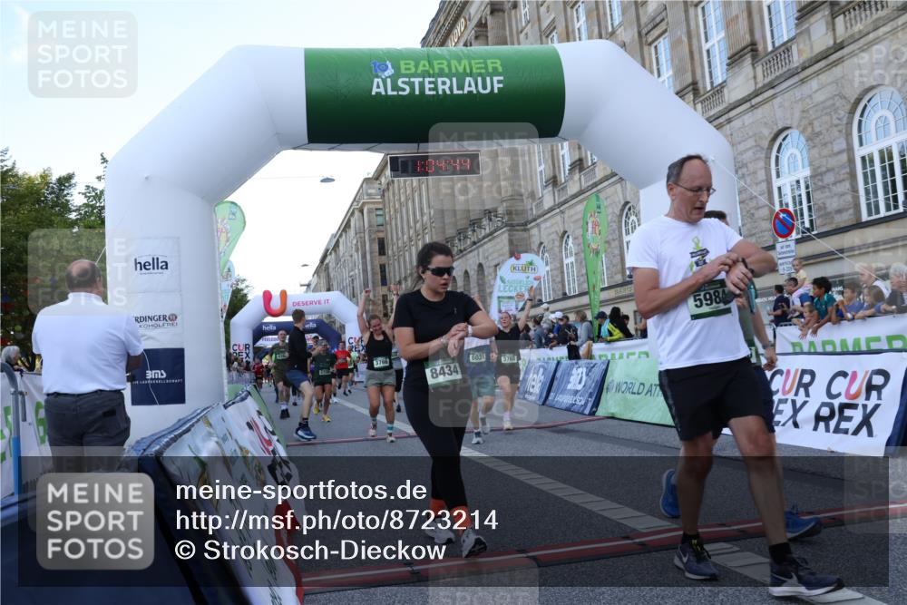 07.09.2025 - BARMER Alsterlauf Strokosch-Dieckow http://msf.ph/oto/8723214 07.09.2025 10:04:42 Ziel 2259, 2477, 2511, 2620, 2708, 2859, 2956, 2986, 3006, 3281, 3420, 3423, 3436, 3764, 3765, 3766, 4392, 4461, 4876, 5236, 5659, 5753, 5923, 5984, 6005, 6007, 6031, 6296, 8183, 8213, 8301, 8359, 8434, 8443 meine-sportfotos.de