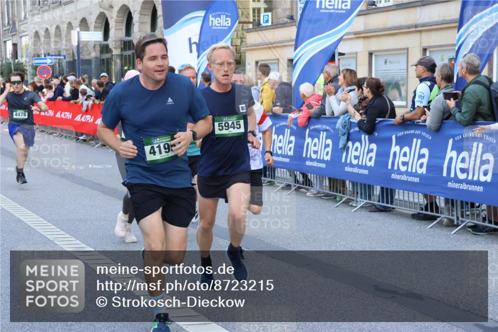 07.09.2025 - BARMER Alsterlauf Strokosch-Dieckow http://msf.ph/oto/8723215 07.09.2025 09:52:35 Ziel 2146, 2494, 2501, 2562, 2894, 3599, 4257, 4546, 4604, 4739, 4740, 4799, 4882, 5020, 5156, 5205, 5869, 5908, 6218, 6222, 8096, 8267 meine-sportfotos.de