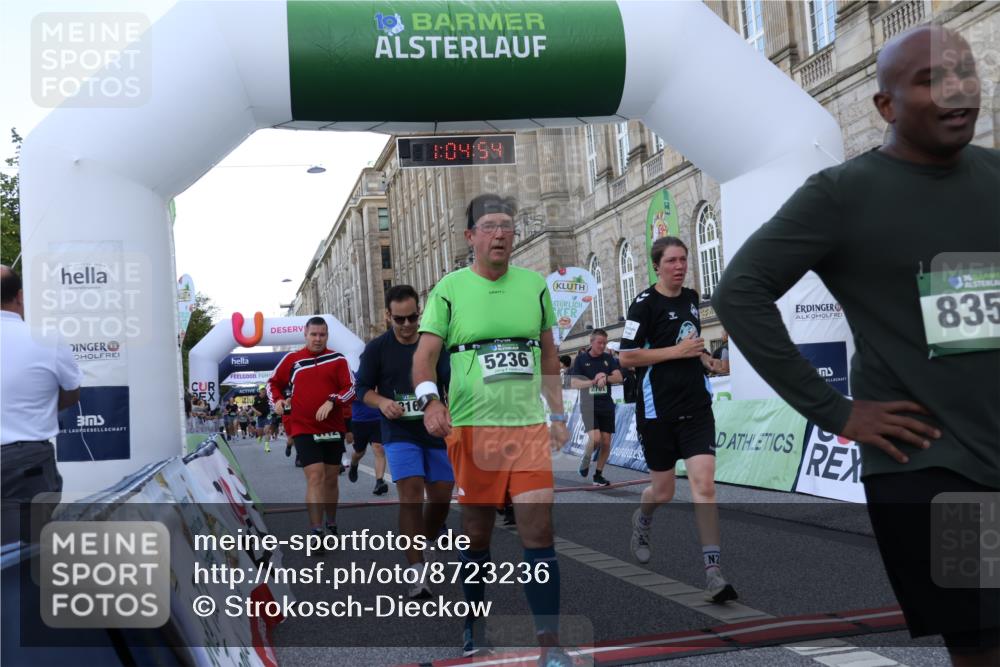 07.09.2025 - BARMER Alsterlauf Strokosch-Dieckow http://msf.ph/oto/8723236 07.09.2025 10:04:52 Ziel 2103, 2112, 2118, 2477, 2600, 2700, 2701, 2833, 3027, 3281, 3420, 3423, 4697, 4766, 4876, 4877, 5111, 5112, 5236, 5618, 6115, 6259, 6296, 8027, 8166, 8179, 8180, 8288, 8359, 8443 meine-sportfotos.de