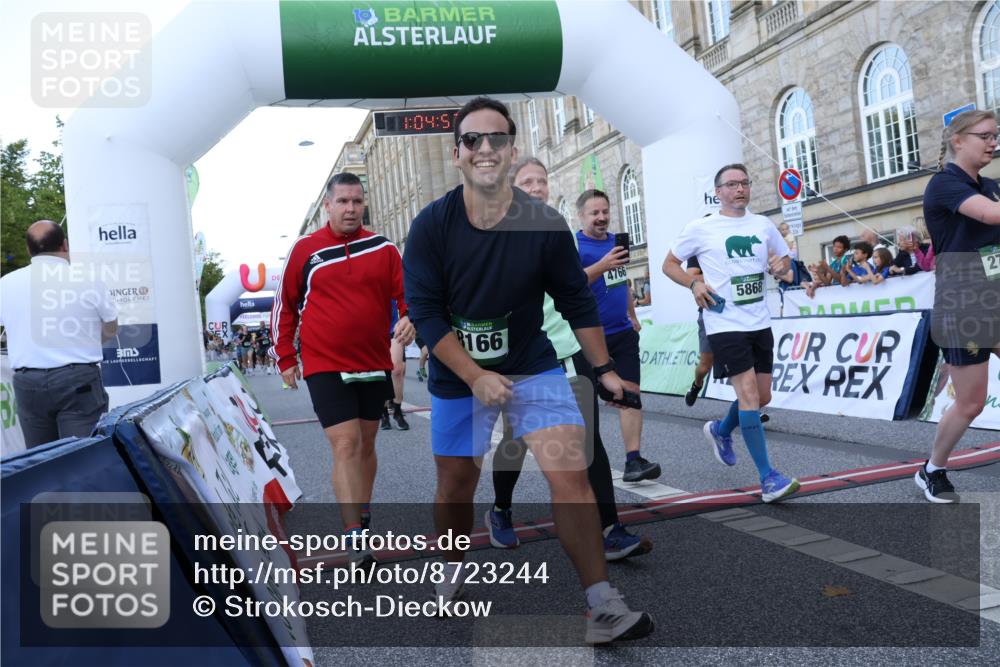 07.09.2025 - BARMER Alsterlauf Strokosch-Dieckow http://msf.ph/oto/8723244 07.09.2025 10:04:55 Ziel 2103, 2112, 2118, 2366, 2600, 2700, 2701, 2831, 2833, 3027, 3685, 3960, 4073, 4697, 4766, 4877, 5111, 5112, 5521, 5618, 5640, 6115, 6259, 8027, 8166, 8179, 8180, 8288 meine-sportfotos.de