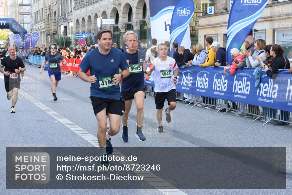 07.09.2025 - BARMER Alsterlauf Strokosch-Dieckow http://msf.ph/oto/8723246 07.09.2025 09:52:35 Ziel 2146, 2494, 2501, 2562, 2894, 3599, 4257, 4546, 4604, 4739, 4740, 4799, 4882, 5020, 5156, 5205, 5869, 5908, 6218, 6222, 8096, 8267 meine-sportfotos.de