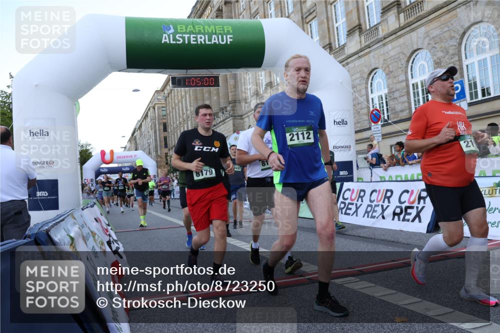 07.09.2025 - BARMER Alsterlauf Strokosch-Dieckow http://msf.ph/oto/8723250 07.09.2025 10:04:58 Ziel 2112, 2113, 2118, 2139, 2366, 2600, 2700, 2701, 2831, 2833, 2981, 3172, 3173, 3685, 3913, 3960, 4073, 4347, 4372, 4697, 4728, 4730, 4766, 5521, 5618, 5640, 5844, 6214, 6259, 6265, 8027, 8179, 8180, 8288 meine-sportfotos.de