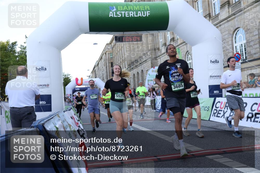 07.09.2025 - BARMER Alsterlauf Strokosch-Dieckow http://msf.ph/oto/8723261 07.09.2025 10:05:02 Ziel 2065, 2113, 2139, 2333, 2366, 2600, 2643, 2831, 2833, 2981, 3172, 3173, 3261, 3685, 3913, 3960, 4073, 4347, 4372, 4666, 4697, 4728, 4730, 4733, 4910, 5379, 5521, 5612, 5618, 5640, 5683, 5684, 5844, 6214, 6259, 6265 meine-sportfotos.de