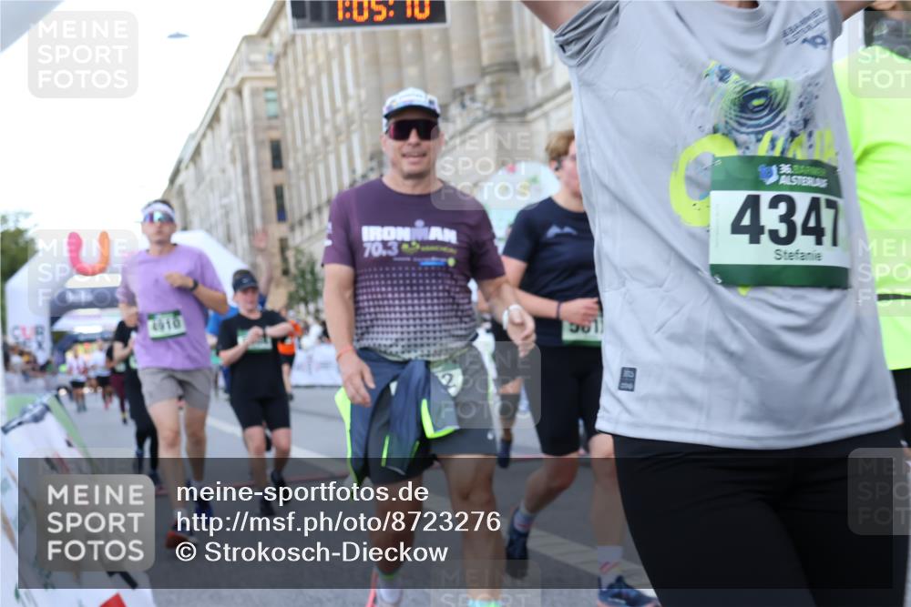 07.09.2025 - BARMER Alsterlauf Strokosch-Dieckow http://msf.ph/oto/8723276 07.09.2025 10:05:08 Ziel 2065, 2113, 2139, 2280, 2333, 2436, 2551, 2643, 2981, 3172, 3173, 3261, 3850, 3913, 3938, 4251, 4347, 4372, 4648, 4666, 4728, 4730, 4733, 4910, 5379, 5612, 5683, 5684, 5844, 6214, 6265, 6336, 8206 meine-sportfotos.de
