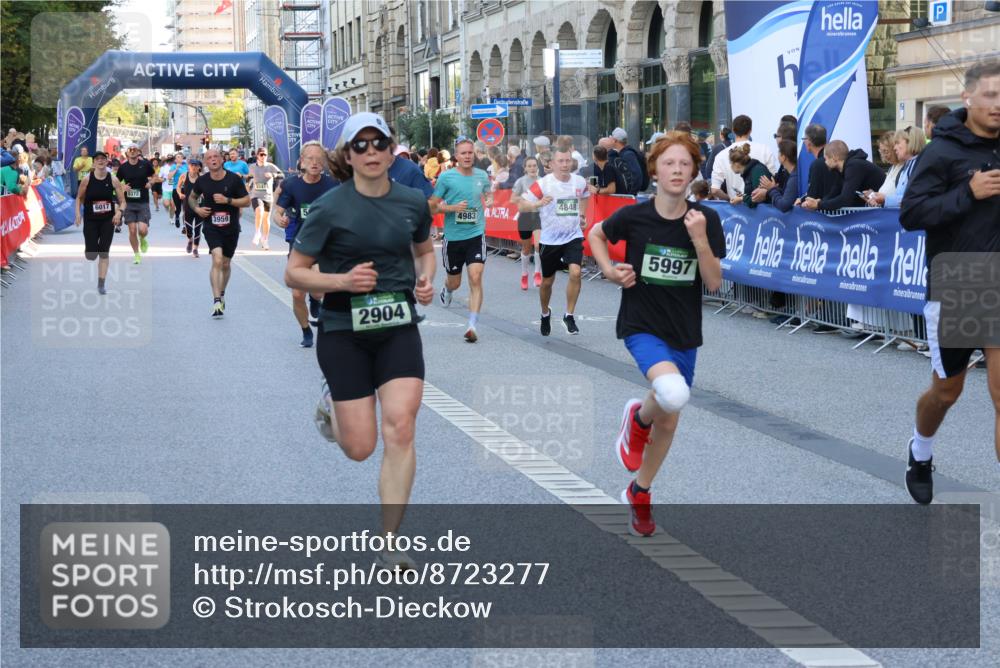 07.09.2025 - BARMER Alsterlauf Strokosch-Dieckow http://msf.ph/oto/8723277 07.09.2025 09:52:33 Ziel 2146, 2494, 2501, 2562, 2894, 3599, 4257, 4546, 4604, 4739, 4740, 4882, 5020, 5156, 5205, 5702, 5869, 6169, 6218, 6222, 8096, 8267 meine-sportfotos.de