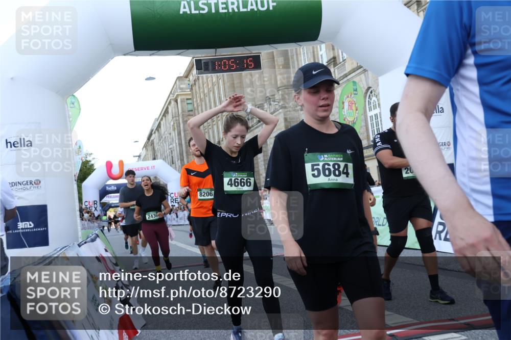 07.09.2025 - BARMER Alsterlauf Strokosch-Dieckow http://msf.ph/oto/8723290 07.09.2025 10:05:13 Ziel 2021, 2065, 2280, 2333, 2436, 2515, 2551, 2643, 2945, 3261, 3850, 3938, 3954, 4251, 4648, 4666, 4733, 4910, 4929, 5379, 5683, 5684, 6336, 8019, 8206, 8243 meine-sportfotos.de