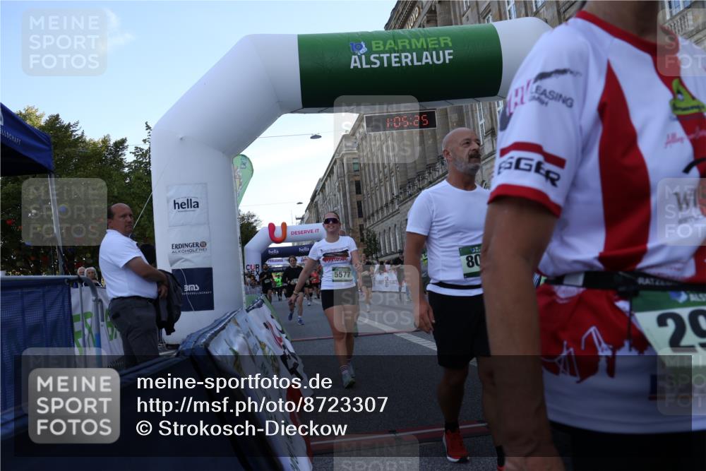 07.09.2025 - BARMER Alsterlauf Strokosch-Dieckow http://msf.ph/oto/8723307 07.09.2025 10:05:23 Ziel 2021, 2169, 3245, 3507, 3624, 4817, 4929, 5407, 5559, 5577, 5578, 5815, 5855, 5998, 6019, 8019, 8444, 8457 meine-sportfotos.de