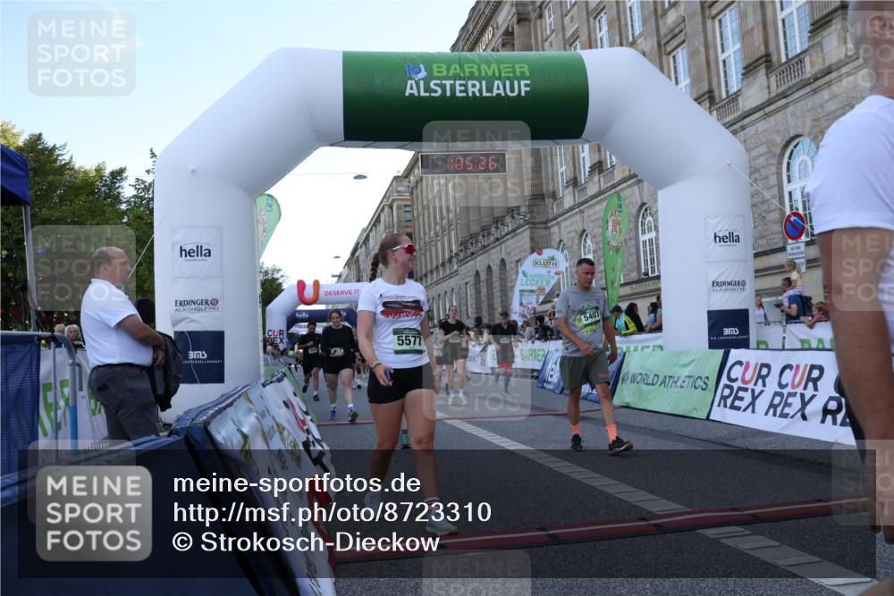 07.09.2025 - BARMER Alsterlauf Strokosch-Dieckow http://msf.ph/oto/8723310 07.09.2025 10:05:25 Ziel 2021, 2120, 2169, 2975, 3245, 3507, 3624, 3822, 4513, 4517, 4817, 5407, 5559, 5577, 5578, 5815, 5855, 5998, 6019, 6117, 8444, 8457 meine-sportfotos.de