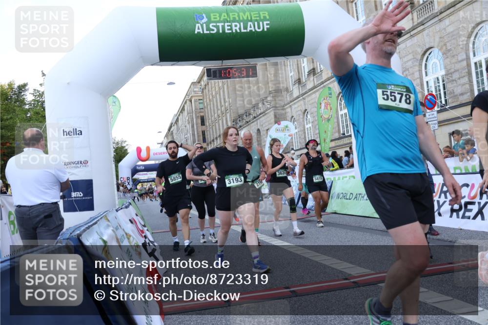 07.09.2025 - BARMER Alsterlauf Strokosch-Dieckow http://msf.ph/oto/8723319 07.09.2025 10:05:29 Ziel 2120, 2169, 2682, 2975, 3245, 3507, 3624, 3815, 3822, 4513, 4517, 4717, 4817, 5137, 5408, 5559, 5815, 5855, 5998, 6019, 6022, 6117, 8444, 8457 meine-sportfotos.de