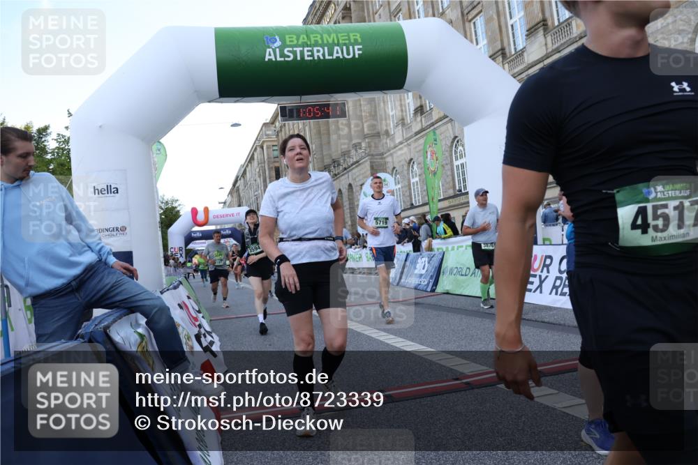 07.09.2025 - BARMER Alsterlauf Strokosch-Dieckow http://msf.ph/oto/8723339 07.09.2025 10:05:40 Ziel 2359, 2504, 2682, 2753, 2768, 3187, 3527, 3594, 3671, 3870, 4035, 4440, 4642, 4932, 5137, 5299, 5408, 5719, 5937, 6022, 6213 meine-sportfotos.de