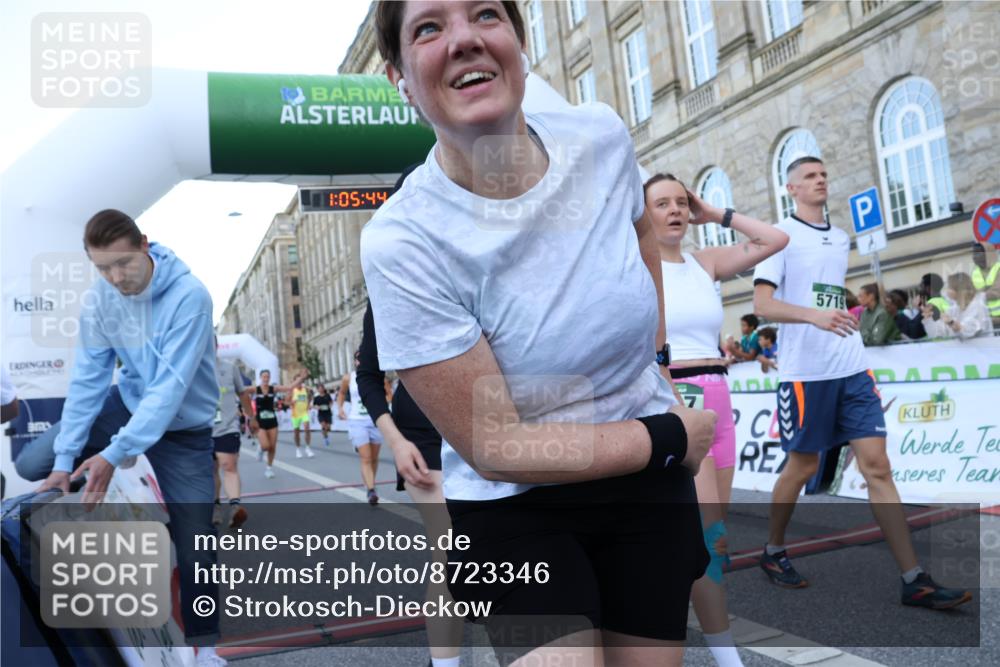 07.09.2025 - BARMER Alsterlauf Strokosch-Dieckow http://msf.ph/oto/8723346 07.09.2025 10:05:42 Ziel 2030, 2359, 2504, 2753, 2768, 3114, 3187, 3527, 3594, 3671, 3870, 4035, 4440, 4642, 4923, 4932, 5299, 5719, 5937, 6213 meine-sportfotos.de