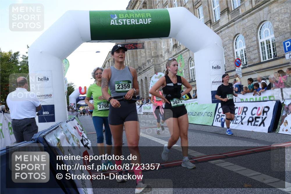 07.09.2025 - BARMER Alsterlauf Strokosch-Dieckow http://msf.ph/oto/8723357 07.09.2025 10:05:47 Ziel 2018, 2030, 2359, 2753, 2768, 2884, 3114, 3671, 4035, 4174, 4440, 4642, 4923, 5346, 5670, 5937, 6213, 8056, 8346 meine-sportfotos.de
