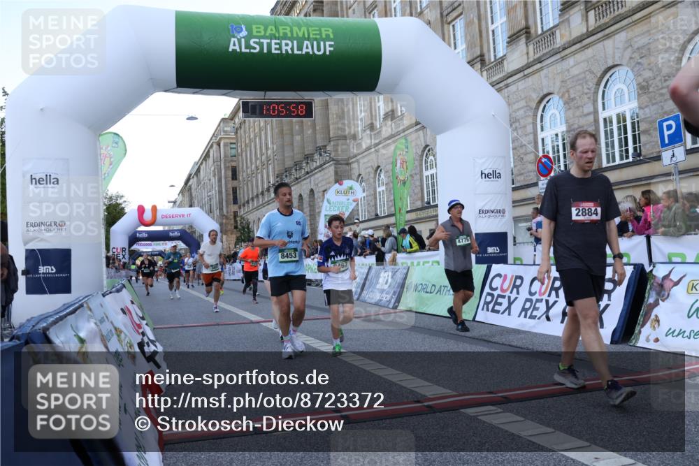07.09.2025 - BARMER Alsterlauf Strokosch-Dieckow http://msf.ph/oto/8723372 07.09.2025 10:05:56 Ziel 2018, 2884, 3532, 3801, 3930, 4174, 4400, 4775, 4783, 4862, 5207, 5473, 5670, 6148, 8056, 8346, 8384, 8453, 8467 meine-sportfotos.de