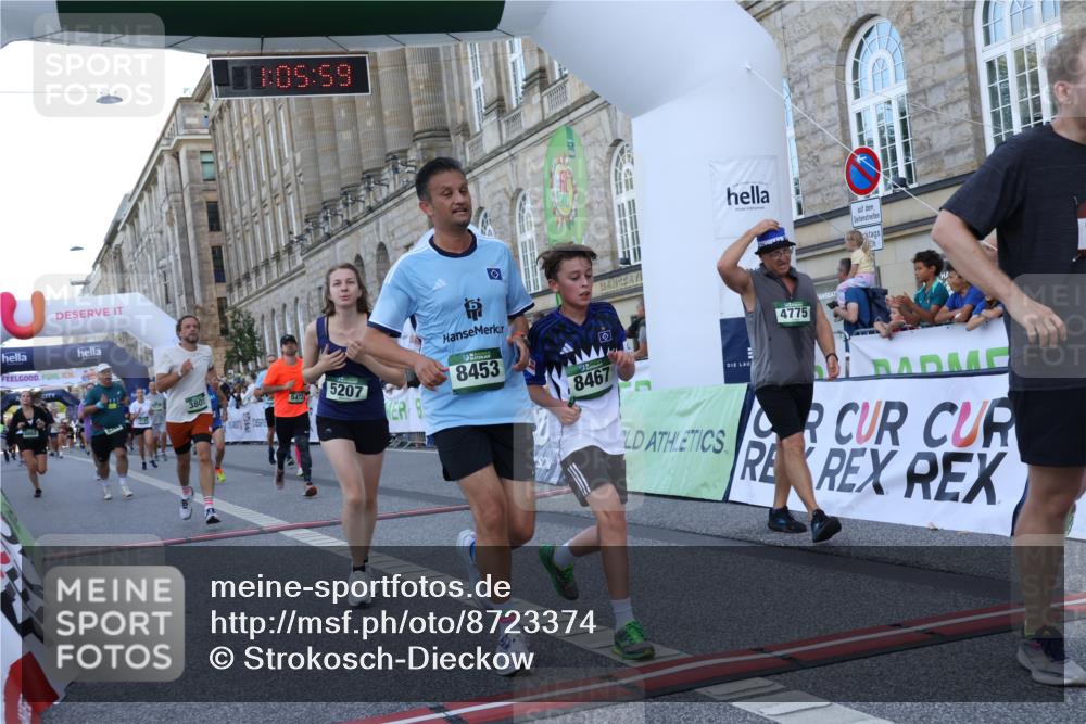 07.09.2025 - BARMER Alsterlauf Strokosch-Dieckow http://msf.ph/oto/8723374 07.09.2025 10:05:57 Ziel 2018, 2884, 3532, 3801, 3930, 4174, 4400, 4775, 4783, 4862, 5207, 5473, 5588, 5627, 5670, 6148, 6245, 8056, 8286, 8384, 8453, 8467 meine-sportfotos.de