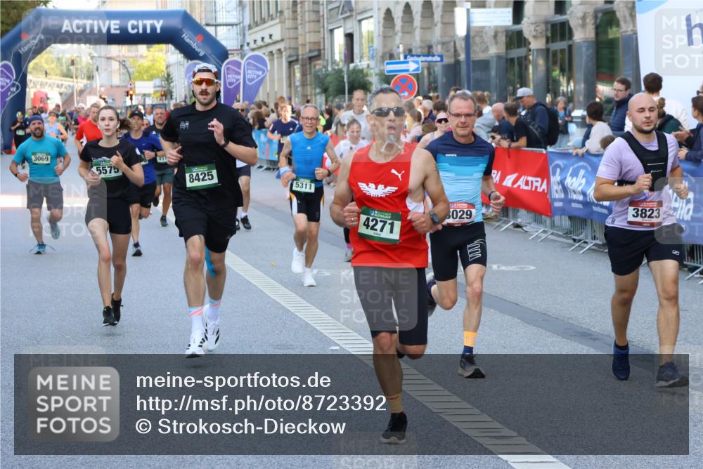 07.09.2025 - BARMER Alsterlauf Strokosch-Dieckow http://msf.ph/oto/8723392 07.09.2025 09:52:10 Ziel 2084, 2310, 2904, 3959, 4195, 4327, 4478, 4675, 4848, 4880, 4983, 5005, 5177, 5453, 5456, 5543, 5585, 5945, 5947, 5948, 5972, 5982, 5997, 6017, 6341, 8254, 8273, 8372 meine-sportfotos.de