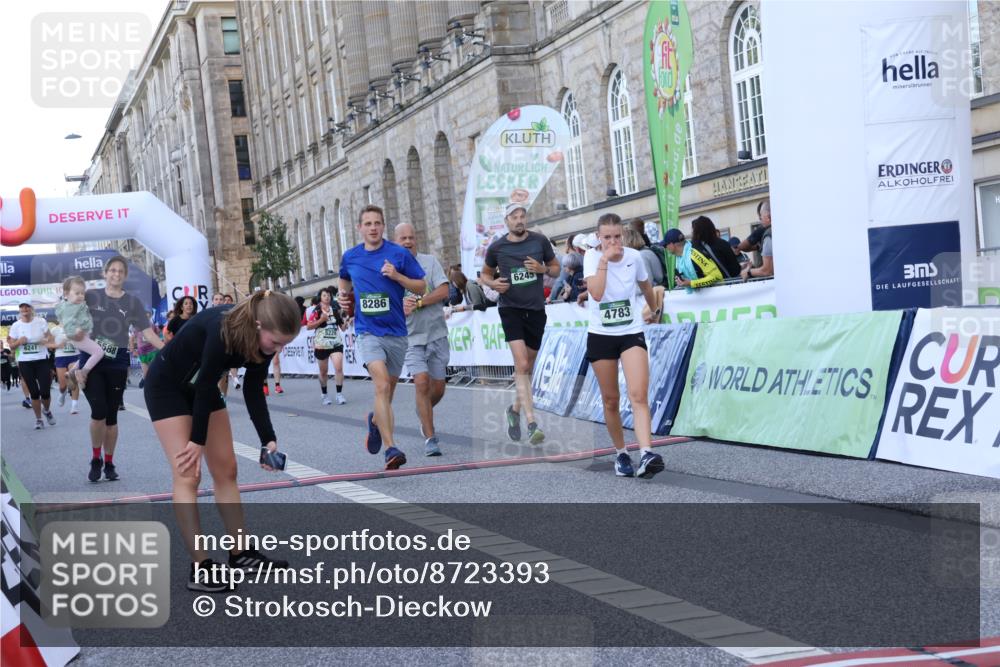 07.09.2025 - BARMER Alsterlauf Strokosch-Dieckow http://msf.ph/oto/8723393 07.09.2025 10:06:03 Ziel 2102, 2481, 3279, 3532, 3645, 3801, 3930, 4028, 4371, 4400, 4777, 4783, 4862, 5229, 5424, 5473, 5588, 5627, 6148, 6241, 6245, 8286, 8384 meine-sportfotos.de
