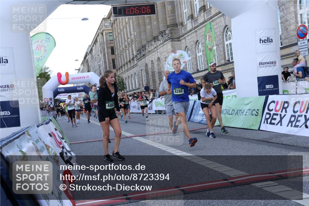 07.09.2025 - BARMER Alsterlauf Strokosch-Dieckow http://msf.ph/oto/8723394 07.09.2025 10:06:04 Ziel 2102, 2163, 2481, 3279, 3532, 3645, 3930, 4028, 4371, 4400, 4777, 4783, 4862, 5229, 5424, 5473, 5588, 5627, 6148, 6241, 6245, 8286, 8384 meine-sportfotos.de
