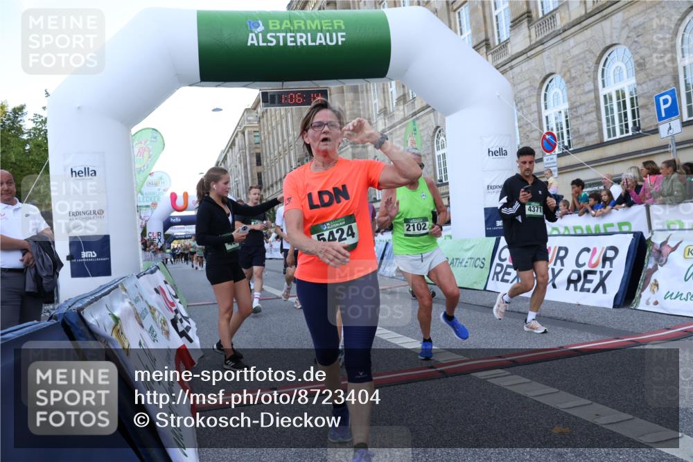 07.09.2025 - BARMER Alsterlauf Strokosch-Dieckow http://msf.ph/oto/8723404 07.09.2025 10:06:12 Ziel 2102, 2163, 2399, 2481, 3019, 3256, 3279, 3645, 4028, 4092, 4310, 4371, 4729, 4777, 4806, 5061, 5229, 5424, 5616, 6241, 6327, 8045, 8190, 8445, 8446, 8484, 8485 meine-sportfotos.de