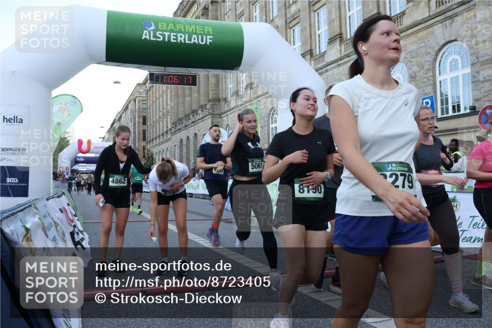 07.09.2025 - BARMER Alsterlauf Strokosch-Dieckow http://msf.ph/oto/8723405 07.09.2025 10:06:16 Ziel 2064, 2163, 2399, 2435, 2773, 3015, 3019, 3256, 3839, 4092, 4310, 4465, 4729, 4806, 5061, 5105, 5616, 5787, 5788, 6327, 8045, 8190, 8327, 8445, 8446, 8484, 8485 meine-sportfotos.de