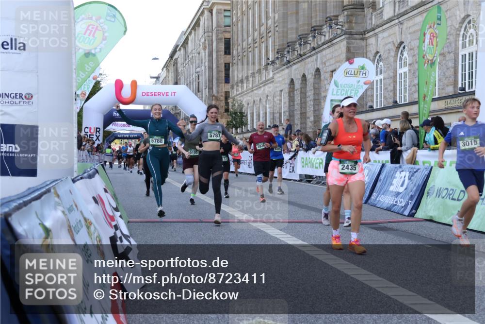 07.09.2025 - BARMER Alsterlauf Strokosch-Dieckow http://msf.ph/oto/8723411 07.09.2025 10:06:20 Ziel 2064, 2435, 2773, 3015, 3573, 3574, 3839, 4355, 4401, 4465, 5105, 5616, 5752, 5787, 5788, 5811, 6327, 8327, 8445, 8446, 8484, 8485 meine-sportfotos.de