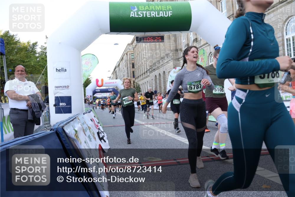 07.09.2025 - BARMER Alsterlauf Strokosch-Dieckow http://msf.ph/oto/8723414 07.09.2025 10:06:23 Ziel 2064, 2435, 2773, 3015, 3573, 3574, 3839, 3991, 4355, 4401, 4465, 5105, 5431, 5432, 5728, 5752, 5787, 5788, 5811, 8023, 8184, 8185, 8327, 8445, 8446, 8485 meine-sportfotos.de