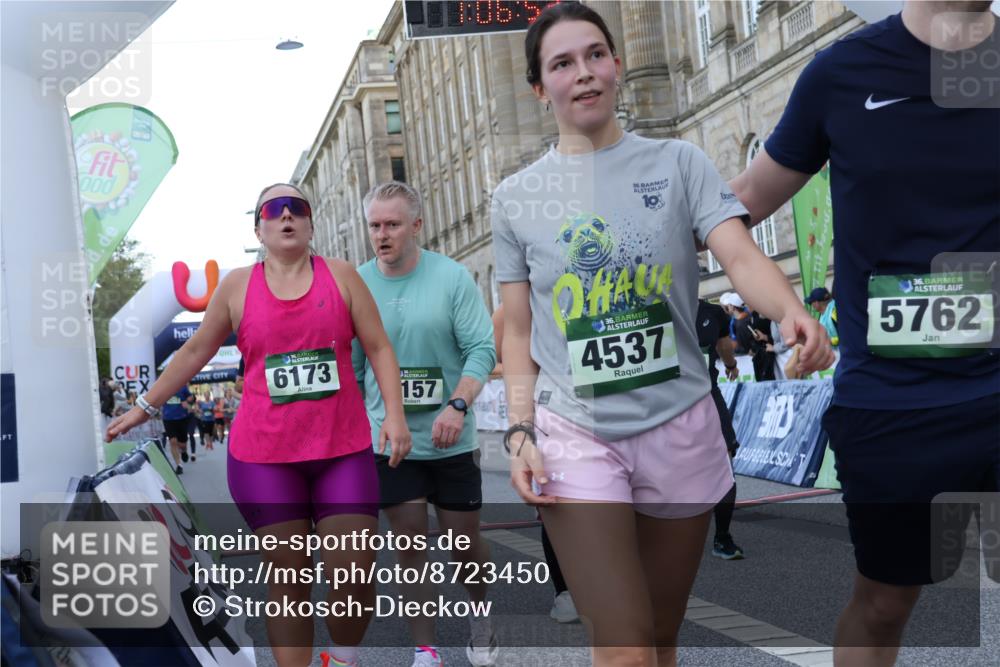 07.09.2025 - BARMER Alsterlauf Strokosch-Dieckow http://msf.ph/oto/8723450 07.09.2025 10:06:51 Ziel 2237, 2254, 2277, 2344, 3154, 3157, 3212, 3321, 3345, 3439, 3490, 4205, 4272, 4455, 4525, 4591, 5217, 5240, 5348, 5363, 6045, 6085, 6149, 6173, 6231, 6302, 8076, 8152, 8212 meine-sportfotos.de