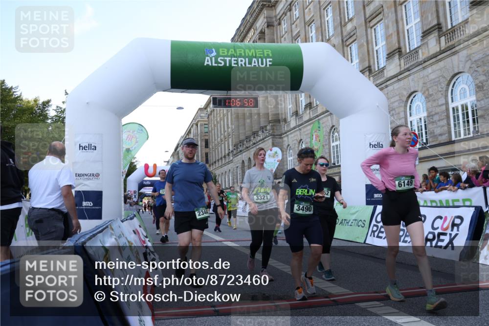 07.09.2025 - BARMER Alsterlauf Strokosch-Dieckow http://msf.ph/oto/8723460 07.09.2025 10:06:56 Ziel 2237, 2254, 2277, 2344, 2467, 2468, 2523, 3212, 3275, 3321, 3345, 3428, 3439, 3490, 4064, 4205, 4272, 4525, 5050, 5217, 5240, 5348, 5759, 6036, 6085, 6149, 6299, 6302, 8076, 8152 meine-sportfotos.de