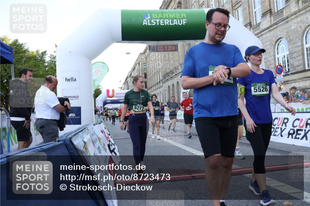 07.09.2025 - BARMER Alsterlauf Strokosch-Dieckow http://msf.ph/oto/8723473 07.09.2025 10:07:02 Ziel 2237, 2254, 2380, 2467, 2468, 2523, 2573, 2574, 2795, 3184, 3212, 3275, 3428, 3439, 3691, 4064, 4272, 4356, 5050, 5217, 5348, 5602, 5759, 5801, 5934, 6036, 6299, 6302, 6342 meine-sportfotos.de