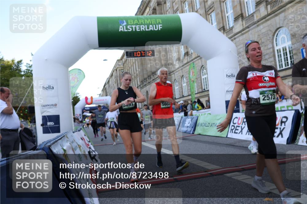 07.09.2025 - BARMER Alsterlauf Strokosch-Dieckow http://msf.ph/oto/8723498 07.09.2025 10:07:11 Ziel 2244, 2573, 2574, 2668, 3655, 3691, 3739, 3804, 3810, 3940, 3957, 3958, 4502, 5510, 5602, 5646, 5801, 5934, 6039, 6342, 8304, 8348 meine-sportfotos.de