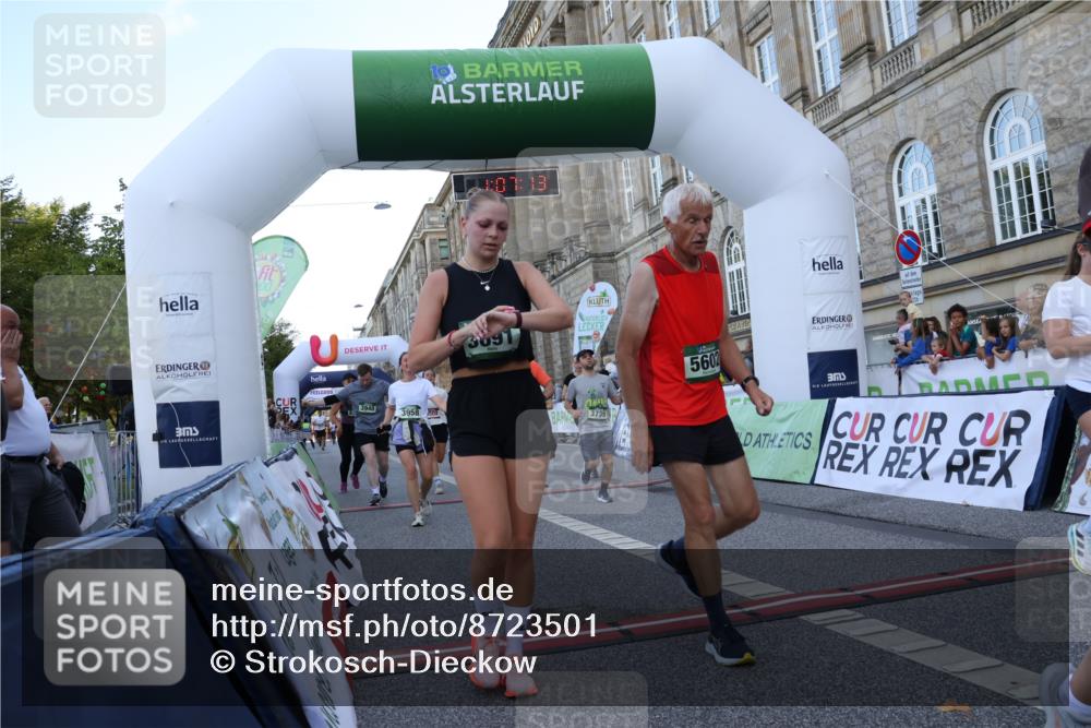 07.09.2025 - BARMER Alsterlauf Strokosch-Dieckow http://msf.ph/oto/8723501 07.09.2025 10:07:11 Ziel 2244, 2573, 2574, 2668, 3655, 3691, 3739, 3804, 3810, 3940, 3957, 3958, 4502, 5510, 5602, 5646, 5801, 5934, 6039, 6342, 8304, 8348 meine-sportfotos.de