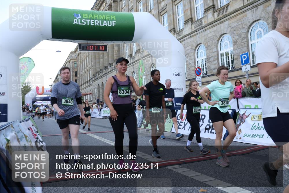 07.09.2025 - BARMER Alsterlauf Strokosch-Dieckow http://msf.ph/oto/8723514 07.09.2025 10:07:16 Ziel 2244, 2668, 3427, 3655, 3729, 3730, 3739, 3804, 3810, 3940, 3957, 3958, 4502, 4711, 4854, 5510, 5646, 5833, 6039, 8304, 8348 meine-sportfotos.de