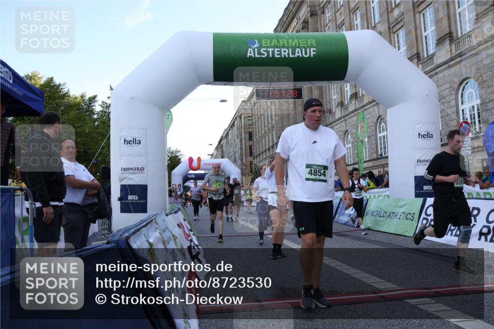 07.09.2025 - BARMER Alsterlauf Strokosch-Dieckow http://msf.ph/oto/8723530 07.09.2025 10:07:26 Ziel 2994, 3391, 3427, 3729, 3730, 3998, 4089, 4090, 4466, 4503, 4711, 4854, 4934, 5198, 5200, 5333, 5365, 5833, 6057, 6268, 6278, 8157 meine-sportfotos.de