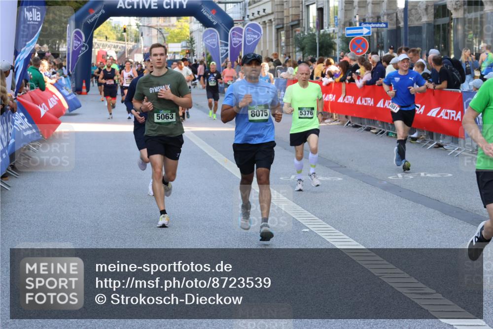 07.09.2025 - BARMER Alsterlauf Strokosch-Dieckow http://msf.ph/oto/8723539 07.09.2025 09:51:45 Ziel 2010, 2040, 2398, 2508, 2545, 2549, 2776, 3029, 3068, 3069, 3071, 3363, 3823, 3981, 4015, 4103, 4158, 4271, 4453, 4514, 4613, 4746, 5311, 5420, 5575, 5619, 5648, 6142, 6288, 8290, 8305, 8425 meine-sportfotos.de