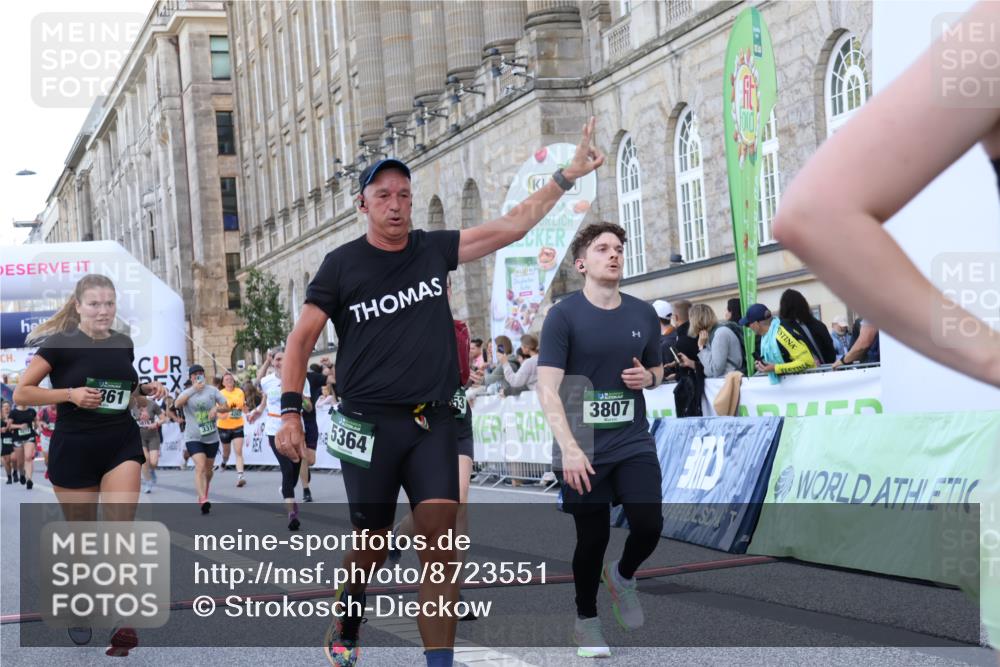 07.09.2025 - BARMER Alsterlauf Strokosch-Dieckow http://msf.ph/oto/8723551 07.09.2025 10:07:35 Ziel 2260, 2767, 2806, 3319, 3807, 3878, 4153, 4263, 4503, 4934, 5113, 5292, 5361, 5364, 5365, 6057, 6063, 6268, 6278, 8205, 8363 meine-sportfotos.de