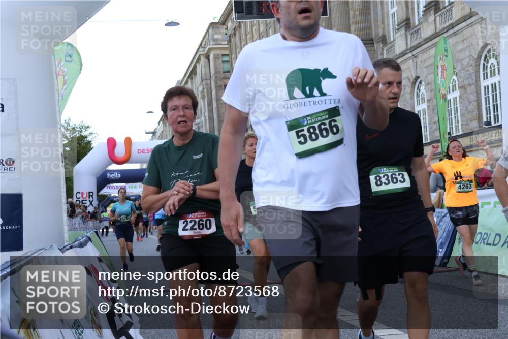 07.09.2025 - BARMER Alsterlauf Strokosch-Dieckow http://msf.ph/oto/8723568 07.09.2025 10:07:42 Ziel 2260, 2263, 2767, 2806, 2959, 3108, 3109, 3274, 3319, 3343, 3576, 3878, 4061, 4063, 4263, 4409, 4710, 4715, 4736, 4859, 4957, 5060, 5113, 5292, 6063, 8205, 8363 meine-sportfotos.de