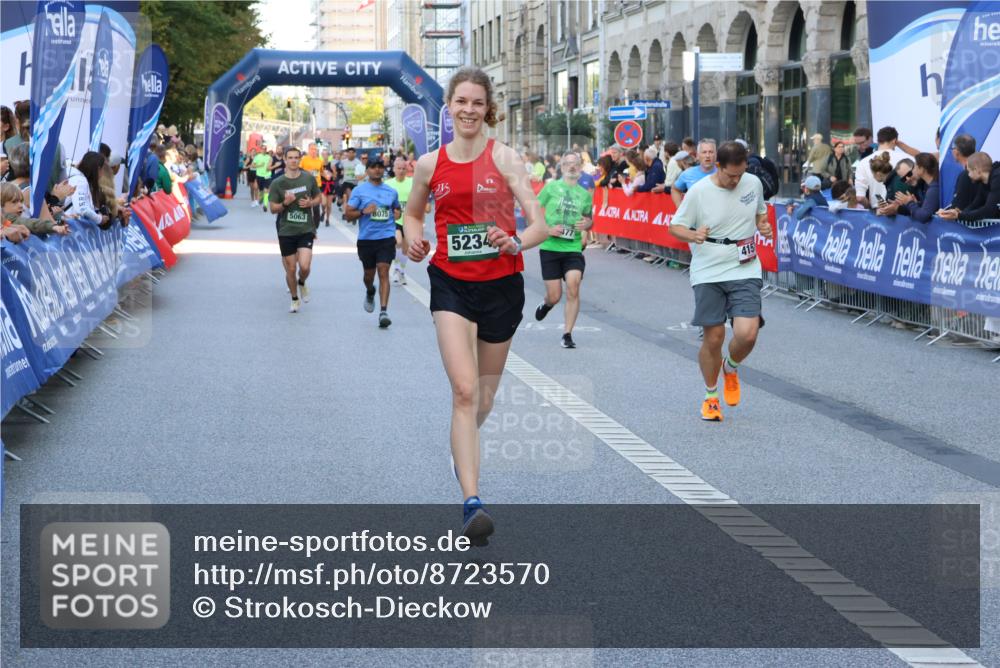 07.09.2025 - BARMER Alsterlauf Strokosch-Dieckow http://msf.ph/oto/8723570 07.09.2025 09:51:42 Ziel 2010, 2040, 2174, 2398, 2508, 2545, 2549, 2776, 3029, 3068, 3069, 3071, 3099, 3363, 3823, 3981, 4015, 4103, 4271, 4453, 4514, 4613, 4746, 4795, 5311, 5420, 5575, 5619, 5648, 6142, 6254, 6288, 8290, 8305, 8425 meine-sportfotos.de