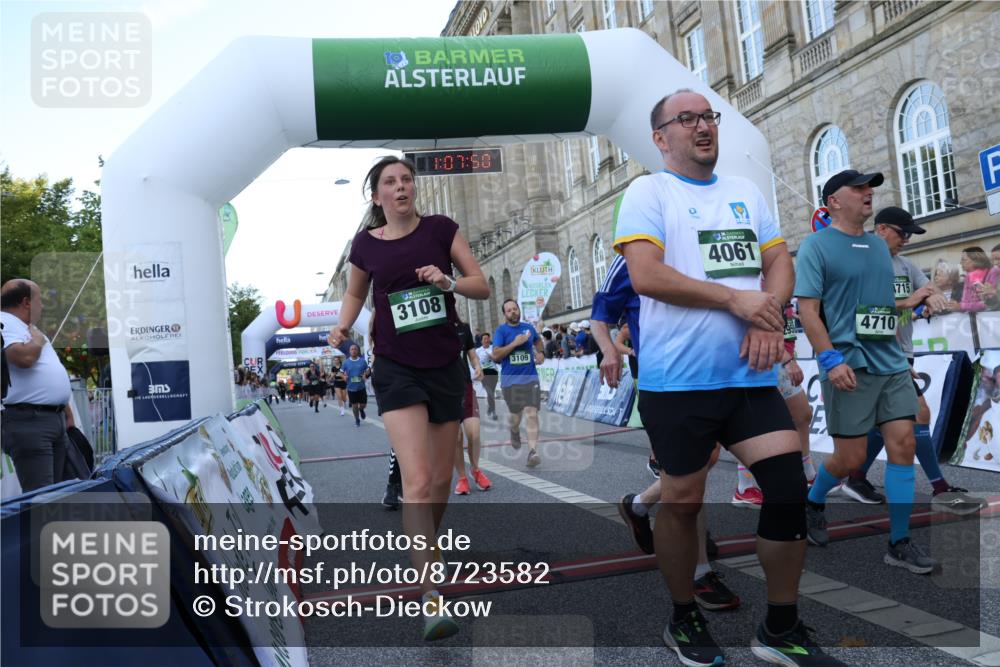 07.09.2025 - BARMER Alsterlauf Strokosch-Dieckow http://msf.ph/oto/8723582 07.09.2025 10:07:48 Ziel 2218, 2263, 2959, 3108, 3109, 3196, 3274, 3343, 3576, 3782, 3820, 4061, 4063, 4309, 4409, 4710, 4715, 4736, 4859, 4957, 5060, 6061 meine-sportfotos.de