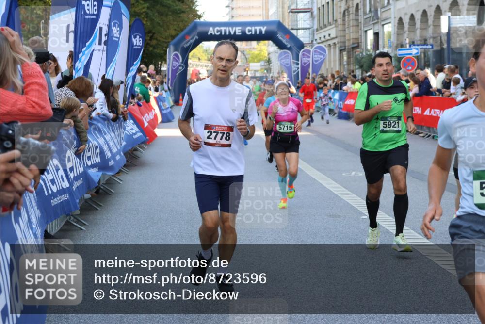 07.09.2025 - BARMER Alsterlauf Strokosch-Dieckow http://msf.ph/oto/8723596 07.09.2025 09:51:32 Ziel 2165, 2174, 2242, 2451, 2545, 2776, 2823, 2879, 3071, 3099, 3363, 3556, 3601, 3750, 3823, 3981, 4271, 4420, 4613, 4795, 4979, 5326, 5643, 5853, 5884, 5886, 5940, 5969, 6142, 6254 meine-sportfotos.de