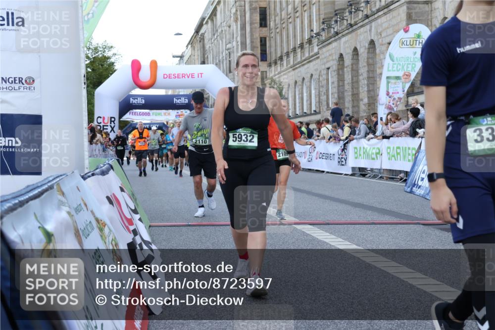 07.09.2025 - BARMER Alsterlauf Strokosch-Dieckow http://msf.ph/oto/8723597 07.09.2025 10:07:57 Ziel 2109, 2110, 2353, 2520, 2637, 2939, 3196, 3265, 3782, 3820, 4309, 5399, 5524, 5593, 5932, 8282 meine-sportfotos.de