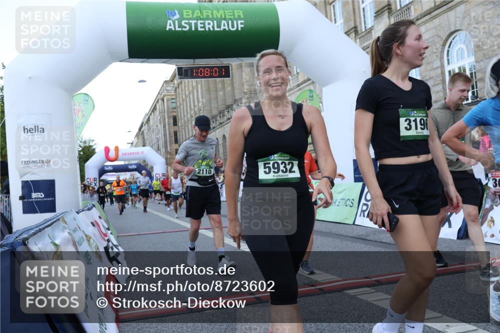 07.09.2025 - BARMER Alsterlauf Strokosch-Dieckow http://msf.ph/oto/8723602 07.09.2025 10:08:00 Ziel 2109, 2110, 2233, 2353, 2520, 2637, 2662, 2755, 2893, 2939, 3265, 3782, 3820, 3864, 4110, 5173, 5399, 5524, 5593, 5932, 5939, 6140, 6141, 8282 meine-sportfotos.de