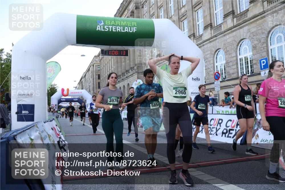 07.09.2025 - BARMER Alsterlauf Strokosch-Dieckow http://msf.ph/oto/8723624 07.09.2025 10:08:11 Ziel 2372, 2893, 2962, 2965, 3063, 3837, 3976, 4110, 4771, 4860, 5173, 5212, 5315, 5402, 5475, 5854, 5935, 5939, 6140, 6141, 6219, 6343 meine-sportfotos.de