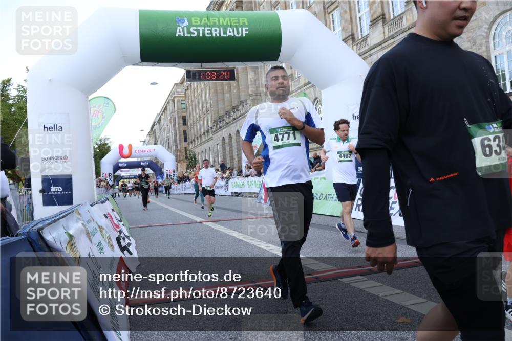 07.09.2025 - BARMER Alsterlauf Strokosch-Dieckow http://msf.ph/oto/8723640 07.09.2025 10:08:18 Ziel 2292, 2315, 2962, 3837, 4124, 4610, 4771, 5475, 5935, 6146, 6219, 6343 meine-sportfotos.de