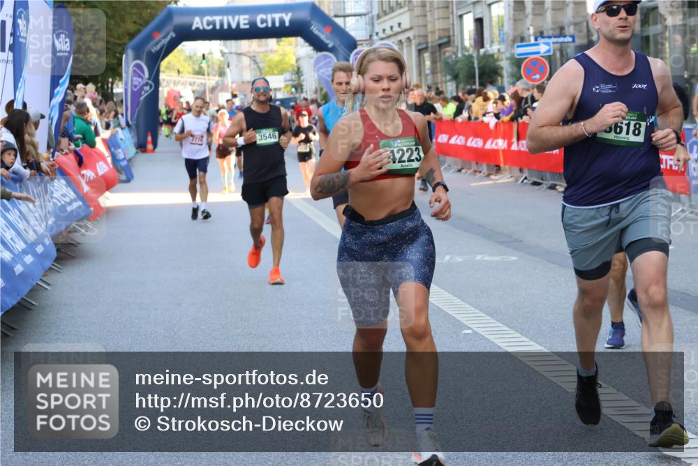 07.09.2025 - BARMER Alsterlauf Strokosch-Dieckow http://msf.ph/oto/8723650 07.09.2025 09:51:24 Ziel 2165, 2174, 2242, 2451, 2681, 2823, 2879, 3099, 3247, 3556, 3601, 3750, 4157, 4420, 4795, 4979, 5063, 5125, 5234, 5326, 5376, 5643, 5807, 5853, 5884, 5886, 5940, 5969, 6254, 8075, 8477 meine-sportfotos.de