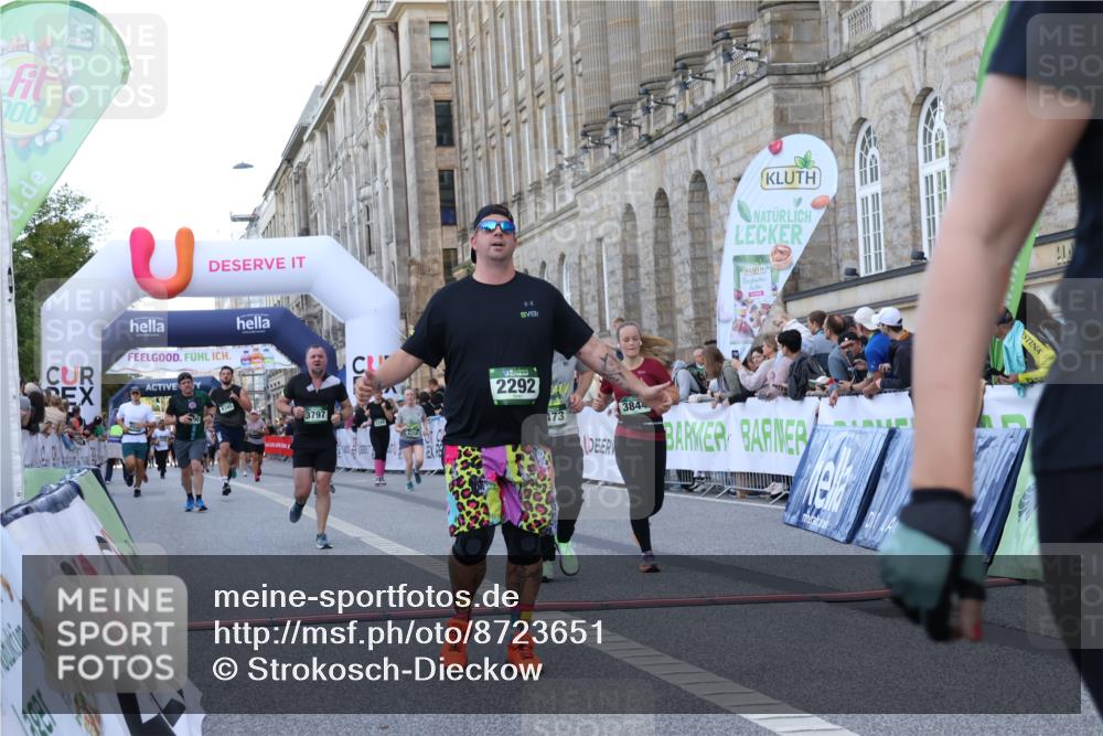 07.09.2025 - BARMER Alsterlauf Strokosch-Dieckow http://msf.ph/oto/8723651 07.09.2025 10:08:24 Ziel 2292, 2315, 3134, 3473, 3797, 3844, 4124, 4256, 4610, 5190, 5520, 6146, 8345 meine-sportfotos.de