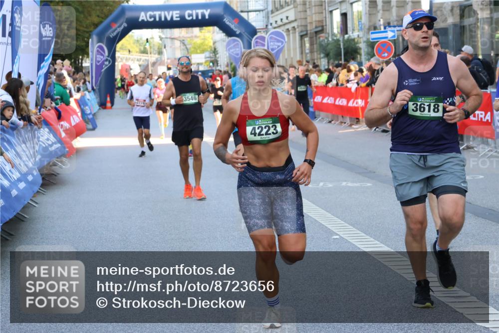 07.09.2025 - BARMER Alsterlauf Strokosch-Dieckow http://msf.ph/oto/8723656 07.09.2025 09:51:24 Ziel 2165, 2174, 2242, 2451, 2681, 2823, 2879, 3099, 3247, 3556, 3601, 3750, 4157, 4420, 4795, 4979, 5063, 5125, 5234, 5326, 5376, 5643, 5807, 5853, 5884, 5886, 5940, 5969, 6254, 8075, 8477 meine-sportfotos.de